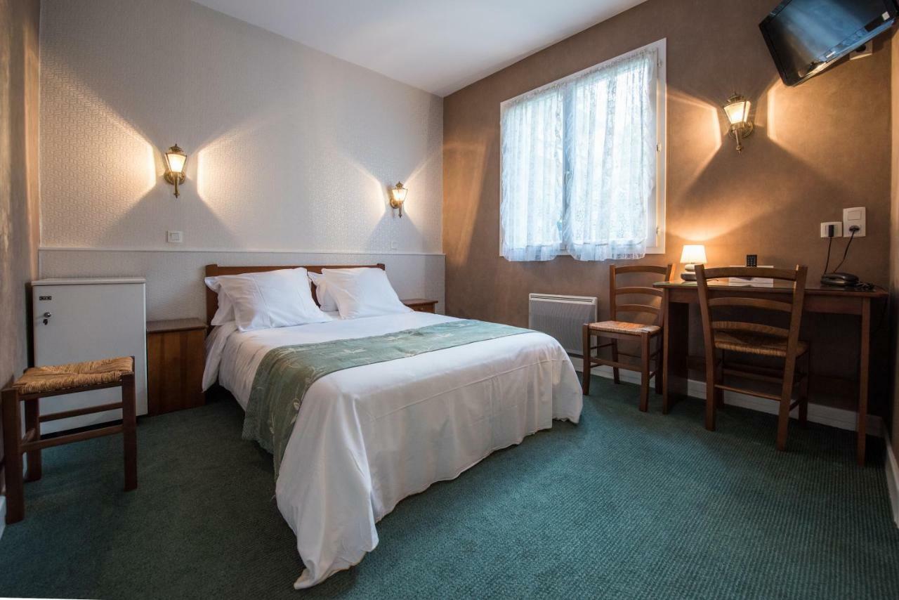 Les Ambassadeurs Logis Hotels Et Restaurant Souillac Exteriör bild