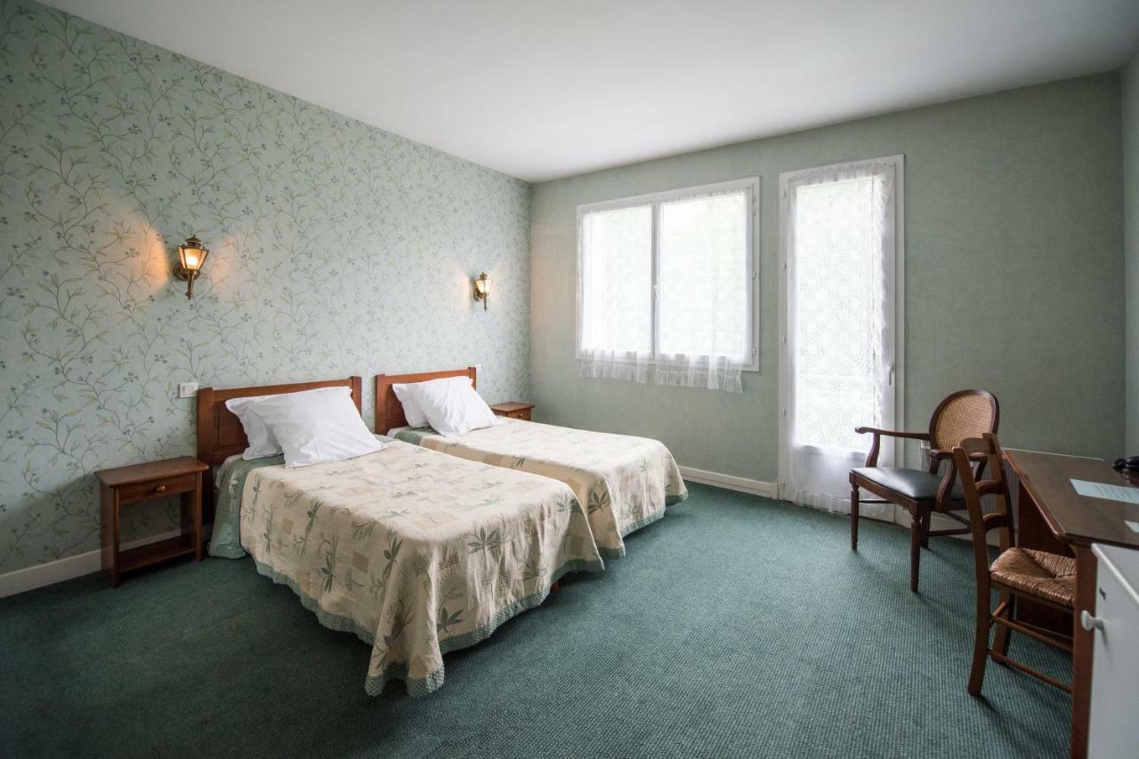 Les Ambassadeurs Logis Hotels Et Restaurant Souillac Exteriör bild